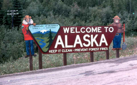 s alaska sign2 283.jpg (296331 bytes)